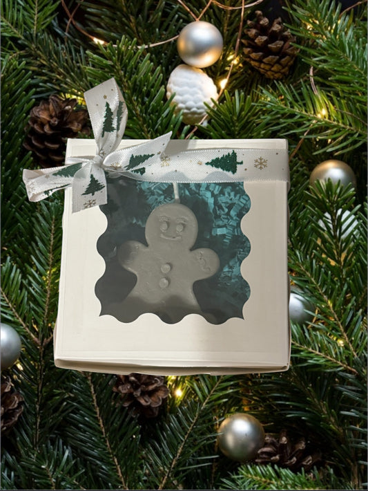 Gingerbread Cookie Candle